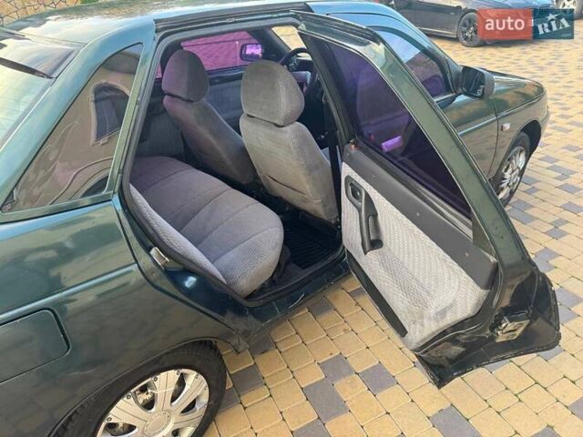 Зеленый ВАЗ 2110, объемом двигателя 1.5 л и пробегом 240 тыс. км за 1550 $, фото 1 на Automoto.ua