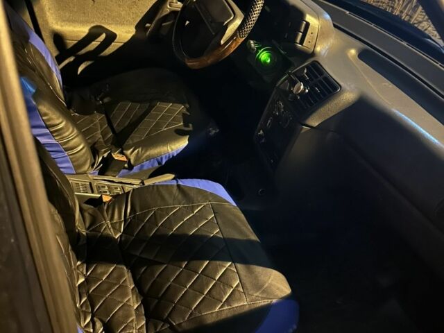 Зелений ВАЗ 2110, об'ємом двигуна 1.5 л та пробігом 310 тис. км за 1350 $, фото 4 на Automoto.ua