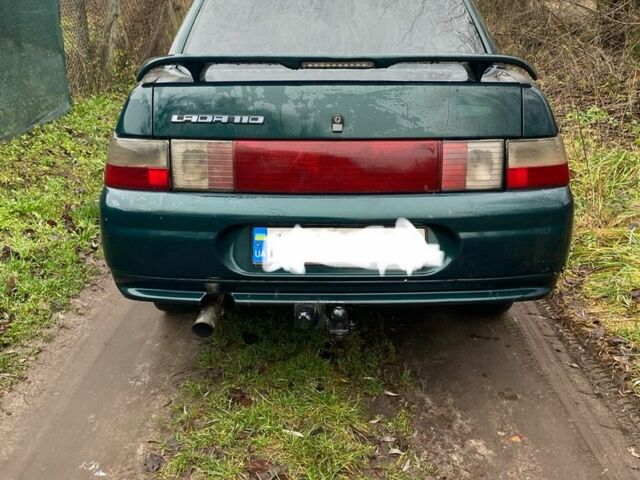 Зеленый ВАЗ 2110, объемом двигателя 1.6 л и пробегом 200 тыс. км за 1500 $, фото 2 на Automoto.ua