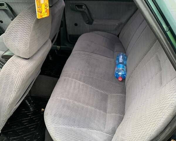 Зеленый ВАЗ 2110, объемом двигателя 1.5 л и пробегом 141 тыс. км за 1200 $, фото 2 на Automoto.ua