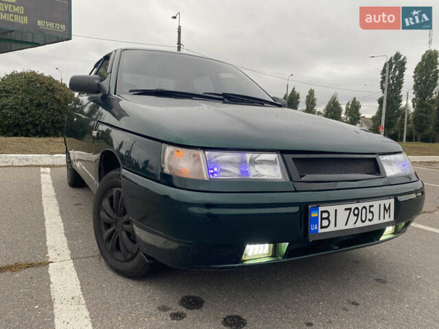 Зелений ВАЗ 2110, об'ємом двигуна 1.5 л та пробігом 333 тис. км за 1900 $, фото 1 на Automoto.ua