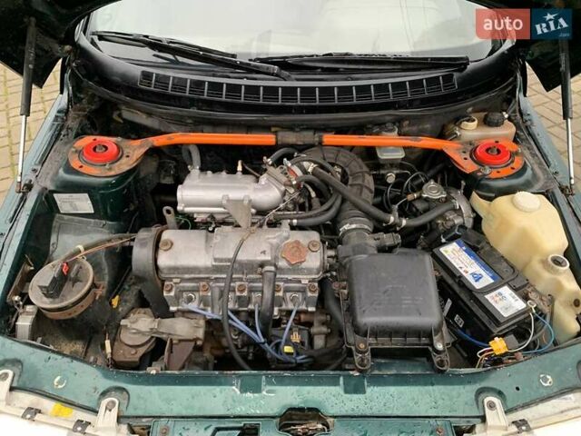Зеленый ВАЗ 2110, объемом двигателя 1.5 л и пробегом 141 тыс. км за 1200 $, фото 5 на Automoto.ua