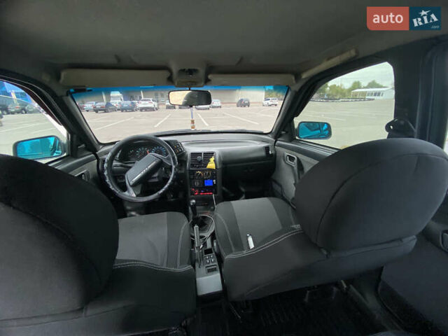 Зелений ВАЗ 2110, об'ємом двигуна 1.5 л та пробігом 333 тис. км за 1900 $, фото 6 на Automoto.ua