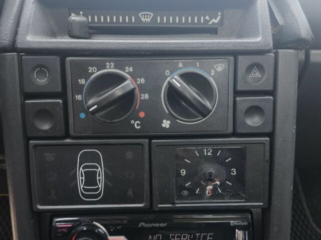 Зелений ВАЗ 2110, об'ємом двигуна 1.5 л та пробігом 78 тис. км за 1850 $, фото 16 на Automoto.ua