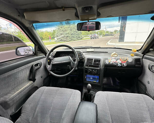 Зеленый ВАЗ 2110, объемом двигателя 1.5 л и пробегом 250 тыс. км за 1500 $, фото 11 на Automoto.ua