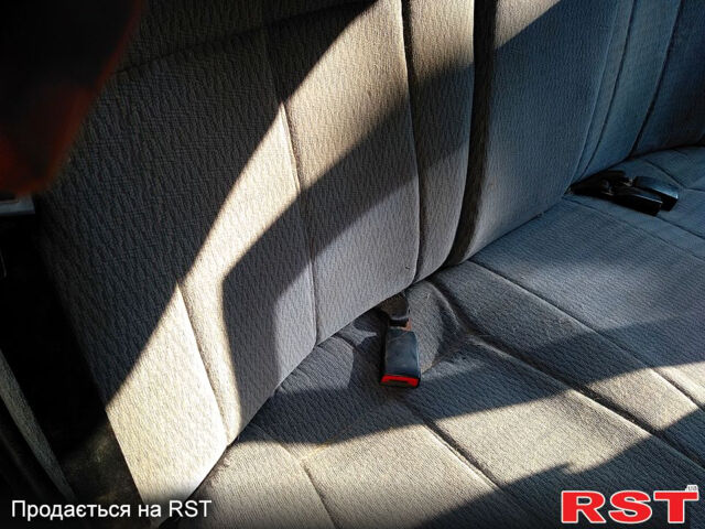 Зеленый ВАЗ 2110, объемом двигателя 1.5 л и пробегом 261 тыс. км за 1500 $, фото 8 на Automoto.ua