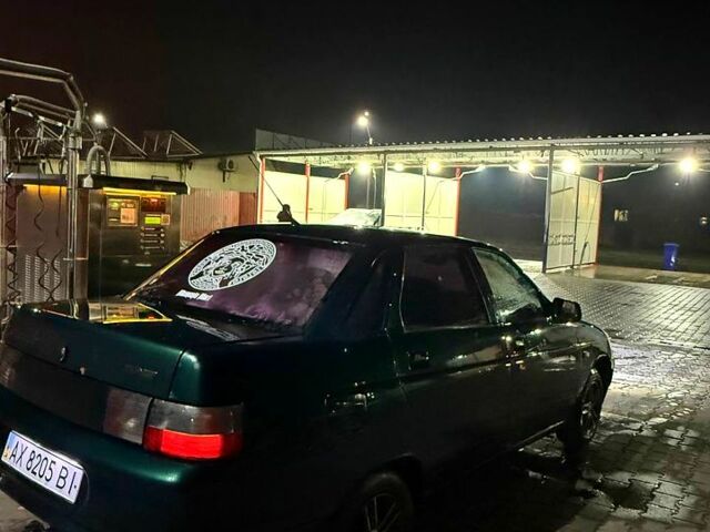 Зеленый ВАЗ 2110, объемом двигателя 1.5 л и пробегом 250 тыс. км за 850 $, фото 3 на Automoto.ua