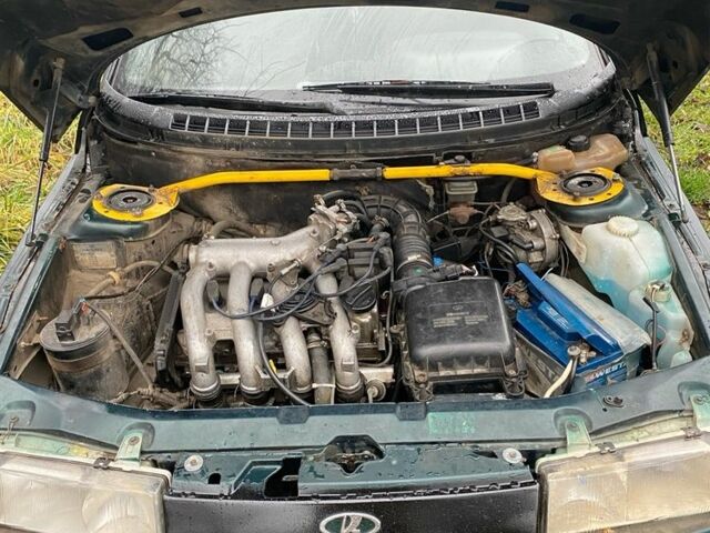 Зеленый ВАЗ 2110, объемом двигателя 1.6 л и пробегом 200 тыс. км за 1200 $, фото 4 на Automoto.ua