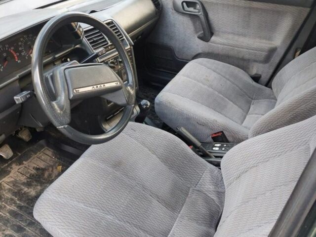 Зеленый ВАЗ 2110, объемом двигателя 0 л и пробегом 250 тыс. км за 1200 $, фото 6 на Automoto.ua