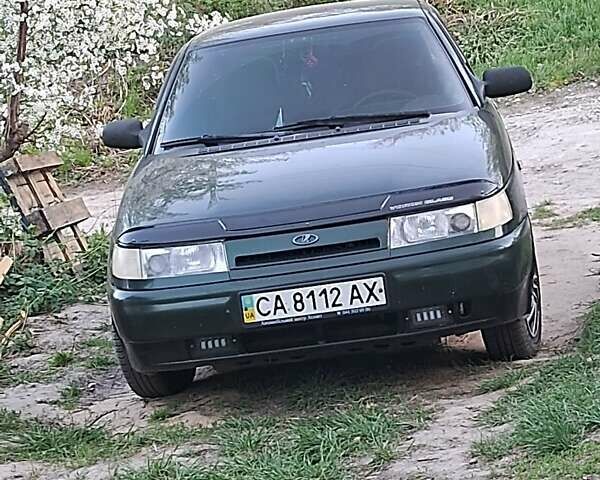 Зеленый ВАЗ 2110, объемом двигателя 1.5 л и пробегом 300 тыс. км за 2300 $, фото 2 на Automoto.ua