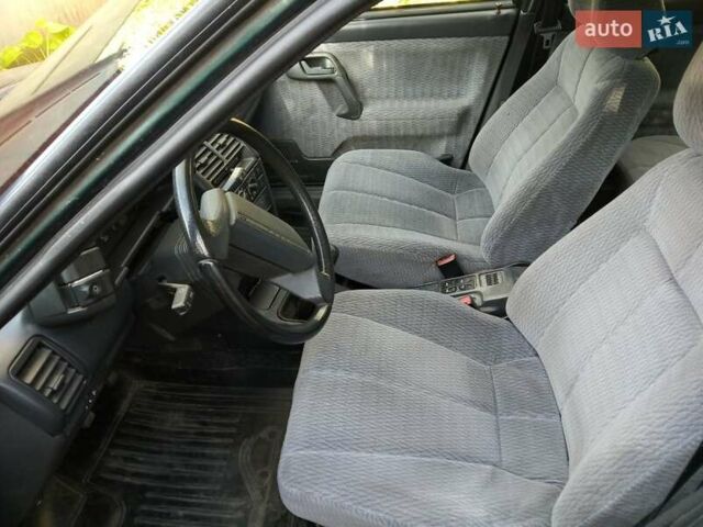 Зеленый ВАЗ 2110, объемом двигателя 1.5 л и пробегом 184 тыс. км за 2200 $, фото 4 на Automoto.ua