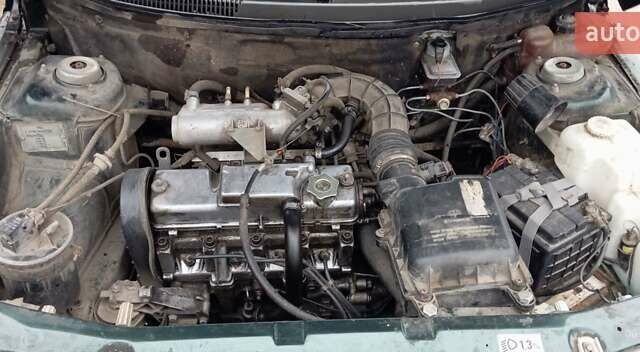 Зеленый ВАЗ 2110, объемом двигателя 1.5 л и пробегом 16 тыс. км за 850 $, фото 7 на Automoto.ua