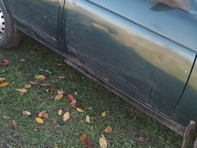 Зелений ВАЗ 2110, об'ємом двигуна 1.5 л та пробігом 100 тис. км за 1150 $, фото 3 на Automoto.ua