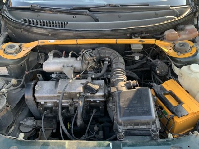 Зеленый ВАЗ 2110, объемом двигателя 1.5 л и пробегом 183 тыс. км за 1800 $, фото 1 на Automoto.ua