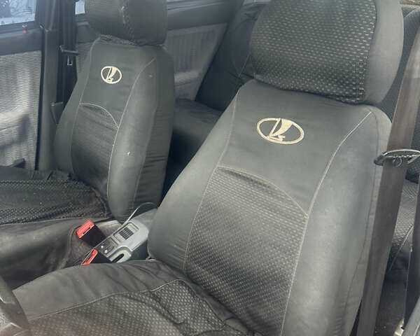 Зеленый ВАЗ 2110, объемом двигателя 1.5 л и пробегом 260 тыс. км за 1200 $, фото 7 на Automoto.ua