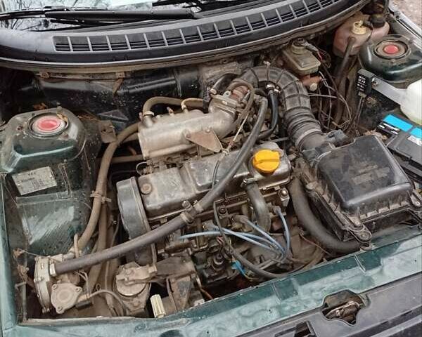 Зелений ВАЗ 2110, об'ємом двигуна 1.5 л та пробігом 300 тис. км за 1000 $, фото 6 на Automoto.ua