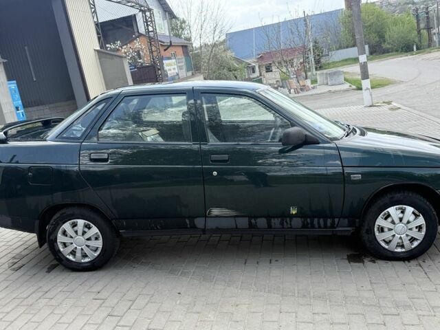 Зеленый ВАЗ 2110, объемом двигателя 1.5 л и пробегом 181 тыс. км за 1800 $, фото 3 на Automoto.ua