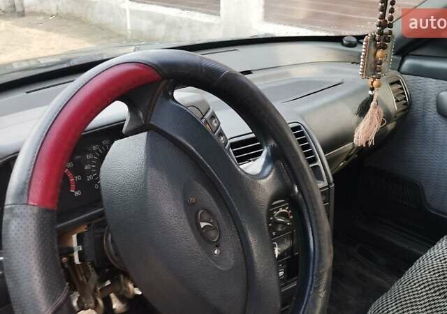 Зеленый ВАЗ 2110, объемом двигателя 1.5 л и пробегом 190 тыс. км за 1850 $, фото 5 на Automoto.ua