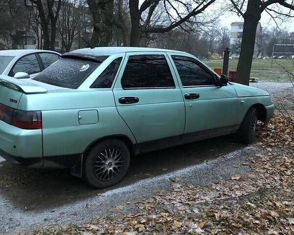 Зеленый ВАЗ 2110, объемом двигателя 1.5 л и пробегом 280 тыс. км за 2698 $, фото 1 на Automoto.ua