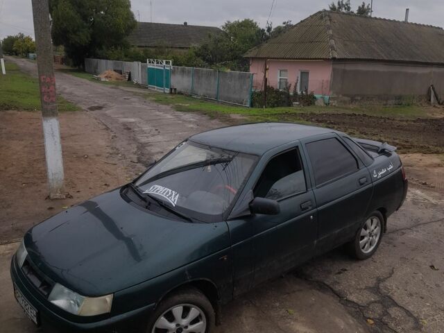 Зеленый ВАЗ 2110, объемом двигателя 5 л и пробегом 1000 тыс. км за 1400 $, фото 1 на Automoto.ua