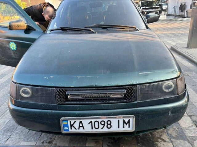 Зеленый ВАЗ 2110, объемом двигателя 1.5 л и пробегом 100 тыс. км за 1300 $, фото 1 на Automoto.ua