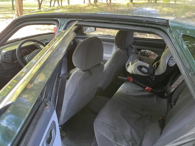 Зелений ВАЗ 2110, об'ємом двигуна 1.5 л та пробігом 3 тис. км за 1400 $, фото 4 на Automoto.ua