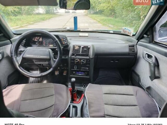 Зелений ВАЗ 2110, об'ємом двигуна 1.6 л та пробігом 333 тис. км за 1250 $, фото 2 на Automoto.ua