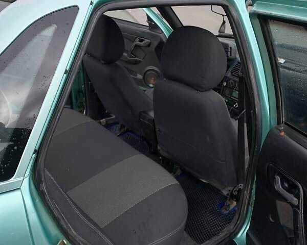 ВАЗ 2110 2003 у Каменце-Подольском на Automoto.ua Зелений ВАЗ 2110, об'ємом двигуна 1.5 л та пробігом 201 тис. км за 2200 $, фото 2 на Automoto.ua