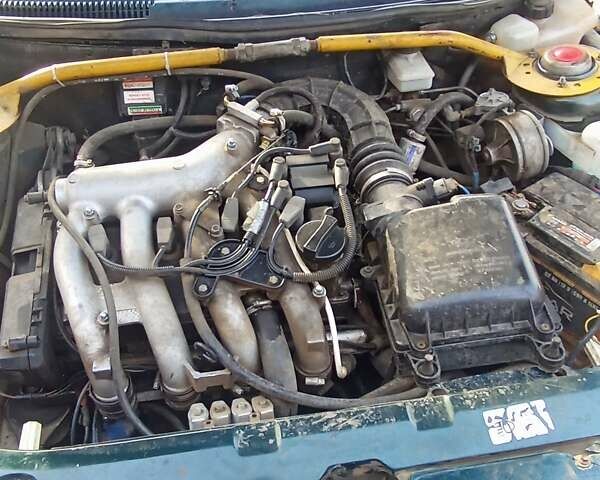 Зеленый ВАЗ 2110, объемом двигателя 1.5 л и пробегом 200 тыс. км за 1500 $, фото 6 на Automoto.ua