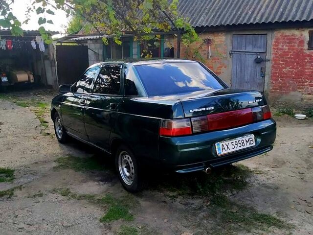 Зеленый ВАЗ 2110, объемом двигателя 1.5 л и пробегом 200 тыс. км за 1750 $, фото 3 на Automoto.ua