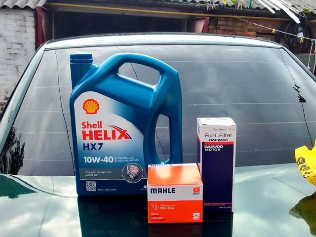 Зеленый ВАЗ 2110, объемом двигателя 1.5 л и пробегом 255 тыс. км за 2100 $, фото 3 на Automoto.ua