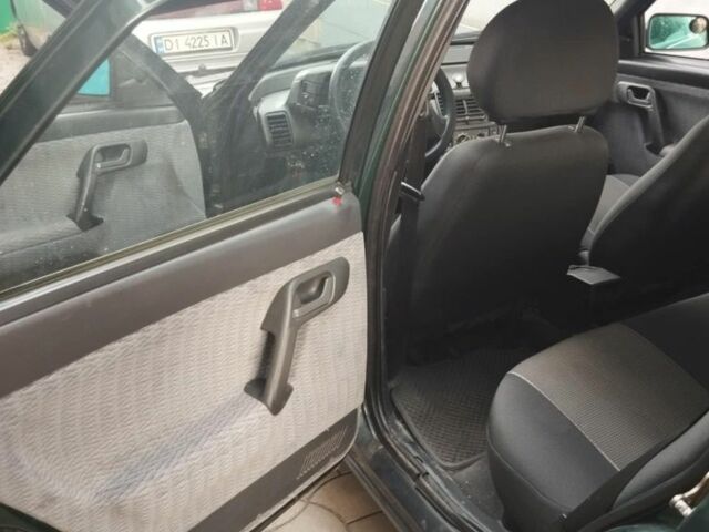 Зелений ВАЗ 2110, об'ємом двигуна 1.5 л та пробігом 156 тис. км за 1800 $, фото 6 на Automoto.ua