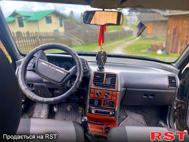 Зелений ВАЗ 2110, об'ємом двигуна 1.5 л та пробігом 379 тис. км за 1100 $, фото 8 на Automoto.ua