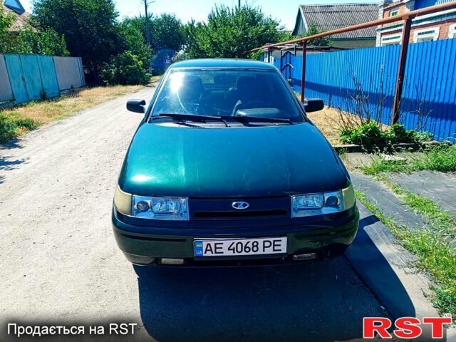 Зеленый ВАЗ 2110, объемом двигателя 1.5 л и пробегом 180 тыс. км за 2100 $, фото 1 на Automoto.ua
