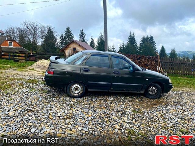 Зелений ВАЗ 2110, об'ємом двигуна 1.5 л та пробігом 379 тис. км за 1100 $, фото 2 на Automoto.ua