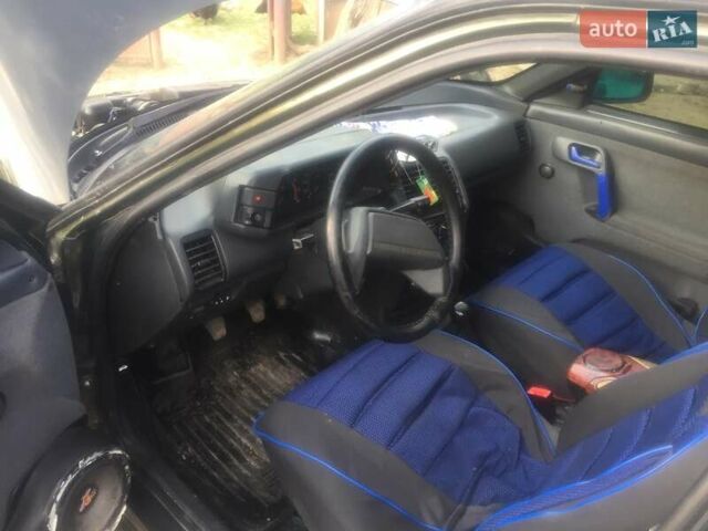 Зеленый ВАЗ 2110, объемом двигателя 1.5 л и пробегом 270 тыс. км за 1600 $, фото 8 на Automoto.ua