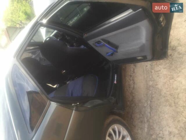 Зеленый ВАЗ 2110, объемом двигателя 1.5 л и пробегом 270 тыс. км за 1600 $, фото 3 на Automoto.ua