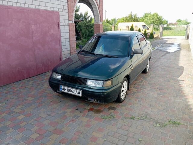 Зеленый ВАЗ 2110, объемом двигателя 1.5 л и пробегом 320 тыс. км за 2200 $, фото 1 на Automoto.ua