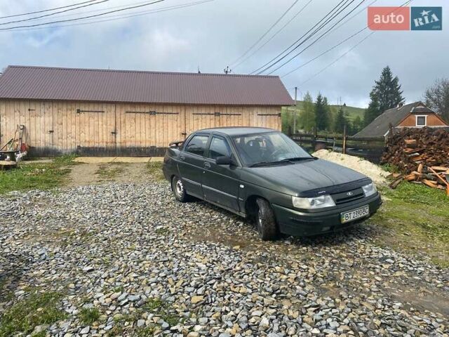 Зеленый ВАЗ 2110, объемом двигателя 1.5 л и пробегом 378 тыс. км за 1800 $, фото 3 на Automoto.ua