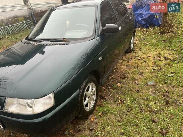 Зеленый ВАЗ 2110, объемом двигателя 1.5 л и пробегом 300 тыс. км за 700 $, фото 4 на Automoto.ua