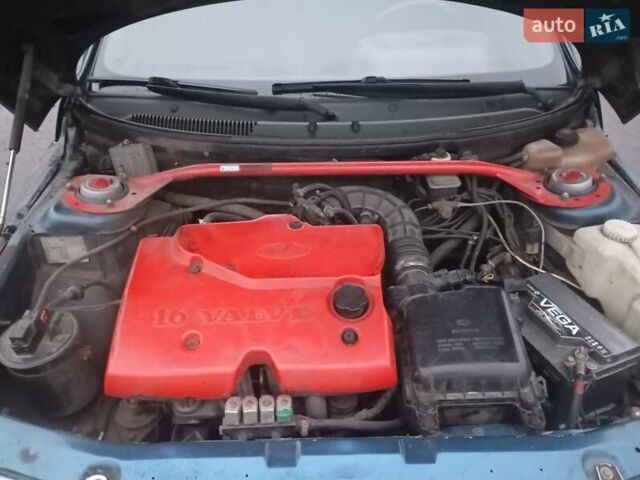 Зеленый ВАЗ 2110, объемом двигателя 1.6 л и пробегом 163 тыс. км за 1950 $, фото 7 на Automoto.ua