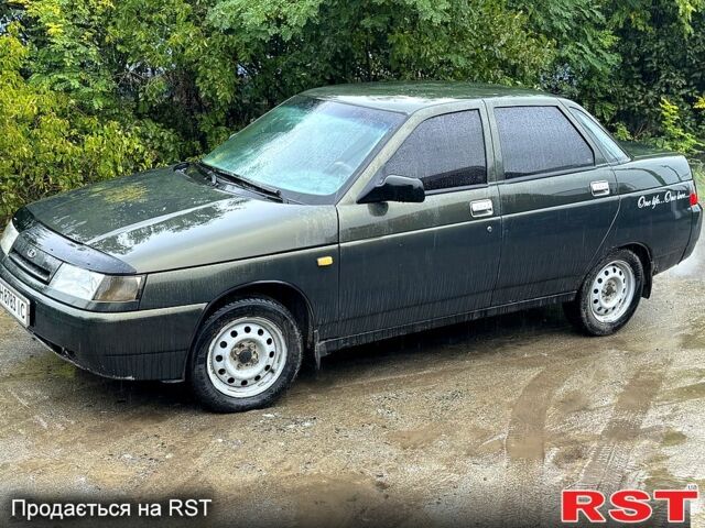 Зелений ВАЗ 2110, об'ємом двигуна 1.6 л та пробігом 160 тис. км за 1900 $, фото 3 на Automoto.ua