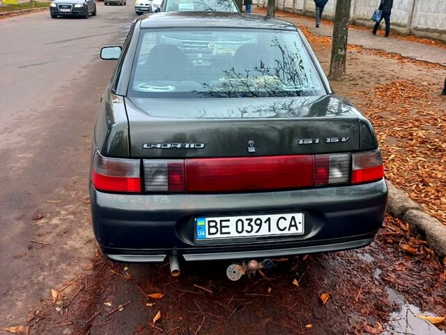 Зеленый ВАЗ 2110, объемом двигателя 1.6 л и пробегом 225 тыс. км за 2250 $, фото 2 на Automoto.ua