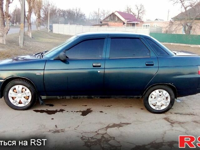 Зеленый ВАЗ 2110, объемом двигателя 1.6 л и пробегом 201 тыс. км за 1850 $, фото 5 на Automoto.ua