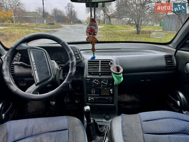 Зелений ВАЗ 2110, об'ємом двигуна 1.6 л та пробігом 200 тис. км за 1999 $, фото 7 на Automoto.ua