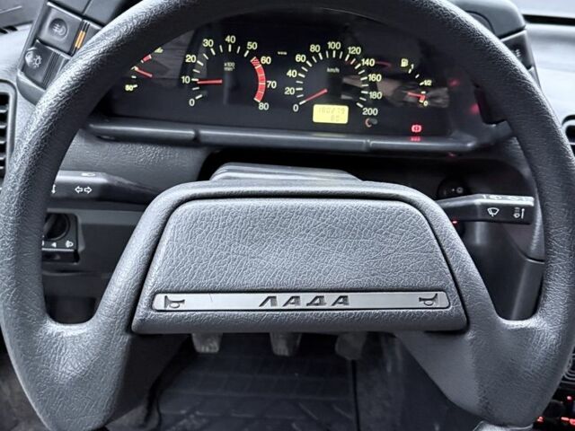 Зелений ВАЗ 2110, об'ємом двигуна 1.6 л та пробігом 180 тис. км за 2600 $, фото 5 на Automoto.ua