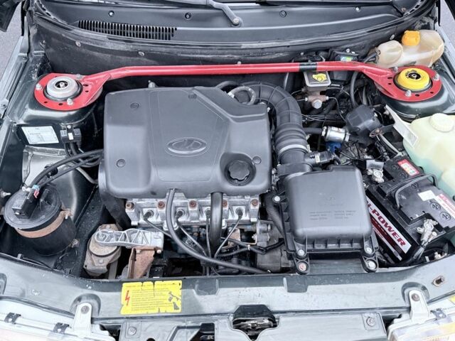 Зелений ВАЗ 2110, об'ємом двигуна 1.6 л та пробігом 180 тис. км за 2600 $, фото 7 на Automoto.ua