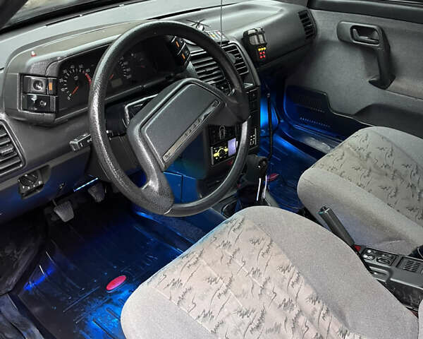 Зеленый ВАЗ 2110, объемом двигателя 1.6 л и пробегом 280 тыс. км за 2200 $, фото 13 на Automoto.ua