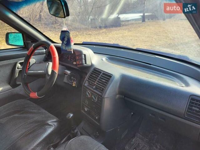Зелений ВАЗ 2110, об'ємом двигуна 1.6 л та пробігом 180 тис. км за 2650 $, фото 2 на Automoto.ua