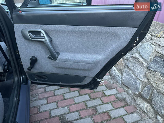 Зелений ВАЗ 2110, об'ємом двигуна 1.6 л та пробігом 87 тис. км за 2999 $, фото 24 на Automoto.ua